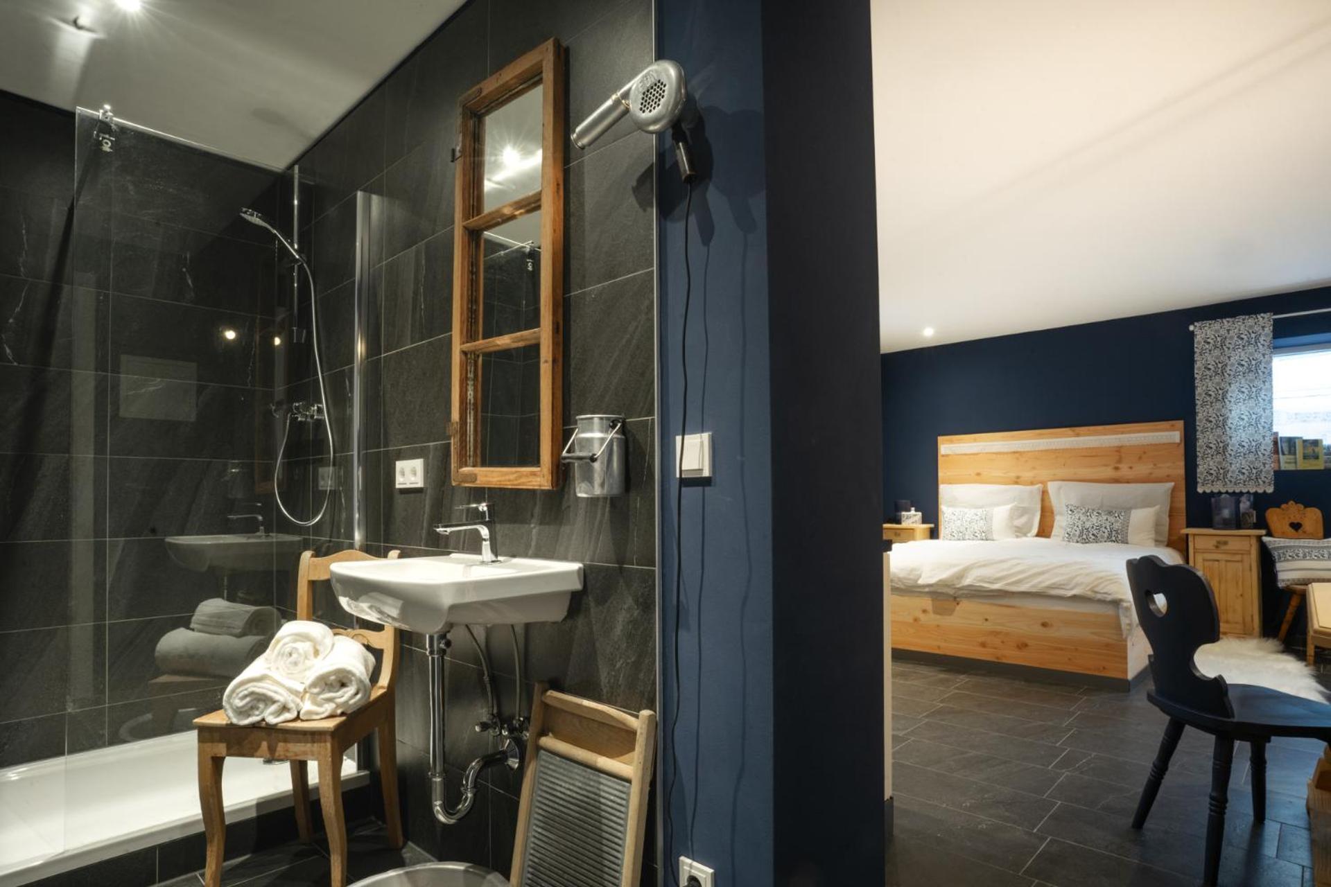 August Traeumt - Das Tiroler Apartment Im Blauen Matrei am Brenner Zewnętrze zdjęcie